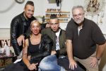 Den Haag 1 oktober 2015
Jake Hampel met zijn vrouw Lydia en hun 2 zoons bij een tatoo shop in Den Haag.