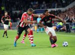Eindhoven, 15 September 2015
CL 2015/2016
Eerste wedstrijd PSV-Manchester United, eindstand 2-1
Jeffrey Bruma in duel met Anthony Martial