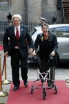 Den Haag 15 september 2015
Prinsjesdag 2015 met Koning Willem Alexander Koningin Maxima prins Constantijn en Prinses Laurentien. Dit jaar wordt de gouden koets voorlopig voor het laatst gebruikt.
Jetta Klijnsma achter de rollater