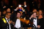 Amsterdam 15 oktober 2015
Uitreiking van de 50e televizierring in carre. Johnny de Mol wint de tv ster en de ring voor Syndroom en Linda de Mol krijgt Oevre prijs.