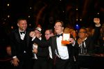 Amsterdam 15 oktober 2015
Uitreiking van de 50e televizierring in carre. Johnny de Mol wint de tv ster en de ring voor Syndroom en Linda de Mol krijgt Oevre prijs.