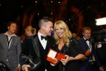 Amsterdam 15 oktober 2015
Uitreiking van de 50e televizierring in carre. Johnny de Mol wint de tv ster en de ring voor Syndroom en Linda de Mol krijgt Oevre prijs.