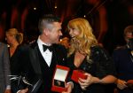 Amsterdam 15 oktober 2015
Uitreiking van de 50e televizierring in carre. Johnny de Mol wint de tv ster en de ring voor Syndroom en Linda de Mol krijgt Oevre prijs.