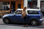 Amsterdam 6 oktober 2015 
Katja Schuurman brnegt haar vriend Freek v Noordwijk van zijn ene restaurant naar zijn andere restaurant ion Amsterdam