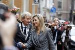 Amsterdam 6 oktober 2015
Koningin Maxima bij symposium platform wijzer in geldzaken in het Tobacco theater, 
Eberhard v d Laan ontvangt haar.