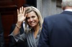 Amsterdam 6 oktober 2015
Koningin Maxima bij symposium platform wijzer in geldzaken in het Tobacco theater, 
Eberhard v d Laan ontvangt haar.