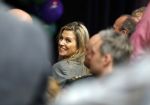 Amsterdam 6 oktober 2015
Koningin Maxima bij symposium platform wijzer in geldzaken in het Tobacco theater, 
Eberhard v d Laan ontvangt haar.