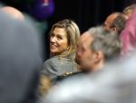 Amsterdam 6 oktober 2015
Koningin Maxima bij symposium platform wijzer in geldzaken in het Tobacco theater, 
Eberhard v d Laan ontvangt haar.