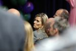 Amsterdam 6 oktober 2015
Koningin Maxima bij symposium platform wijzer in geldzaken in het Tobacco theater, 
Eberhard v d Laan ontvangt haar.