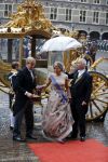 Den Haag 15 september 2015
Prinsjesdag 2015 met Koning Willem Alexander Koningin Maxima prins Constantijn en Prinses Laurentien. Dit jaar wordt de gouden koets voorlopig voor het laatst gebruikt.