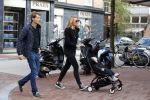 Amsterdam 19 september 2015  
Lieke v Lexmond met Bas v Veggel en hun zoon op de pc hooftstraat