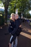 Amsterdam 30 september 2015 
Manon Thomas met vriend bij boekpresentatie Joop v Tellingen