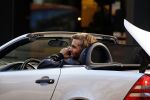 Amsterdam 30 september 2015 
Manuel Broekman met een kennis en in zijn mercedes cabrio op de pc hooftstraat