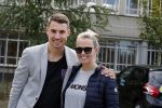 Hilversum 27 september 2015
Premiere twee kleine kleutertjes met Monique Smit naar verhaal van Jan Smit. Ze krijgen uit handen van edsilia Rombley dubbel platina. vriend Martijn