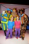 Hilversum 27 september 2015
Premiere twee kleine kleutertjes met Monique Smit naar verhaal van Jan Smit. Ze krijgen uit handen van edsilia Rombley dubbel platina.