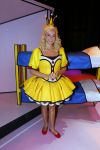 Hilversum 27 september 2015
Premiere twee kleine kleutertjes met Monique Smit naar verhaal van Jan Smit. Ze krijgen uit handen van edsilia Rombley dubbel platina.