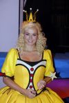 Hilversum 27 september 2015
Premiere twee kleine kleutertjes met Monique Smit naar verhaal van Jan Smit. Ze krijgen uit handen van edsilia Rombley dubbel platina.