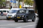 Amsterdam 25 september 2015
Nikkie Plessen in haar mercedes Gelandewagen Jeep