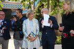 Kaatsheuvel, De Efteling presentatie en voorlezen door Yes-R en Prinses Laurentien
Prinses Laurentien in gesprek met Roel Govers van stichting lezen en schrijven