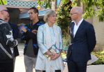 Kaatsheuvel, De Efteling presentatie en voorlezen door Yes-R en Prinses Laurentien
Prinses Laurentien in gesprek met Roel Govers van stichting lezen en schrijven