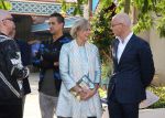 Kaatsheuvel, De Efteling presentatie en voorlezen door Yes-R en Prinses Laurentien
Prinses Laurentien in gesprek met Roel Govers van stichting lezen en schrijven