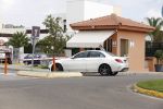 Sevilla 13/14 oktober 2015
Rafael v d Vaart heeft bezoek van zijn vriendin Christie die bij hem op bezoek is in zijn huis in Sevilla. Rafael wordt aangesproken door Edwin Bredius terwijl hij boodschappen doet in de supermarkt.