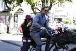 Amsterdam 29 september 2015
Ronald de Boer samen met zijn dochter op de fiets