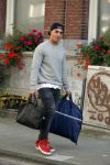 Amsterdam 12 oktober 2015
Timor Steffens doet boodschappen op de pc hooftstraat