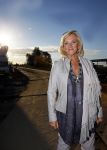 Haarzuilens 27 september 2015
Aktie om bomen te planten gepresenteerd door Beau v Erven Dorens en Angela Groothuizen.
oa Evelyn Struik Trijntje OOsterhuis Nick & Simon Marjan Berk Tineke Schouten Ruud Feltkamp en inge Ipenburg werken mee.