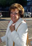 Amsterdam 30 september 2015
Toos v d Valk wordt geintervieuwddoor Edwin Bredius bij boekrpesentatie Joop v Tellingen