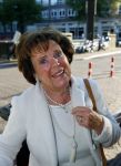 Amsterdam 30 september 2015
Toos v d Valk wordt geintervieuwddoor Edwin Bredius bij boekrpesentatie Joop v Tellingen