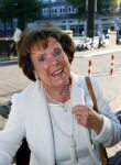 Amsterdam 30 september 2015
Toos v d Valk wordt geintervieuwddoor Edwin Bredius bij boekrpesentatie Joop v Tellingen