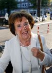 Amsterdam 30 september 2015
Toos v d Valk wordt geintervieuwddoor Edwin Bredius bij boekrpesentatie Joop v Tellingen