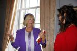 Baarn 4 oktober 2015
Presentatie boek Belinda Meuldijk in kasteel Groeneveld.
Aanwezig Thierry Duval Rob de Nijs Henriette de Nijs Julis Joshi en Robert.
Willeke Alberti krijgt het eerste boek.