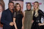 Amsterdam 13 september 2016
Premiere Bridget Jones baby in Tuschinski. Otto Klein met dochter en Anouk Hoogendijk met ...