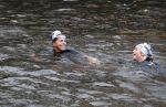 Amsterdam 11 september 2016
Amsterdam city swim tbv ALS door de amsterdamse grachten. Bartina en Debbie Koeman