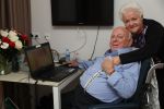 Vlaardingen, 29 September 2016
Bas v Toor in rolstoel samen met zijn vrouw Coby v Toor in zijn kamer bij Revalidatiecentrum Marnix