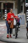 Amsterdam 28 september 2016
Caro Emerald met dochtertje en man in amsterdam.