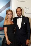 Amsterdam 7 september 2016
Premiere Nationaal ballet in de stopera. Chantal janzen met man Marco