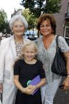Amsterdam 10 septmber 2016
Opening winkel en modeshow Sheila de Vries. Christine Kroonenberg met moeder en kleindochter