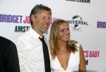 Amsterdam 13 september 2016
Premiere Bridget Jones baby in Tuschinski. erik v d Hoff met ...(dochter??)