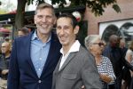 Amsterdam 17 september 2016
Erwin Olaf en zijn partner Kevin trouwen in de stopera . Beide moeders alsmede Hans v Manen waren aanwezig. Ze vertrokken met de fiets