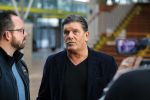Antwerpen 21 sptember 2016
Frank Masmeijer arriveert bij de rechtbank van Antwerpen et een cameraploeg van SBS6 ivm opames van zijn real life soap. Ook zijn schoonvader is erbij