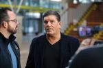 Antwerpen 21 sptember 2016
Frank Masmeijer arriveert bij de rechtbank van Antwerpen et een cameraploeg van SBS6 ivm opames van zijn real life soap. Ook zijn schoonvader is erbij