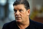 Antwerpen 21 sptember 2016
Frank Masmeijer arriveert bij de rechtbank van Antwerpen et een cameraploeg van SBS6 ivm opames van zijn real life soap. Ook zijn schoonvader is erbij