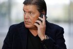 Antwerpen 21 sptember 2016
Frank Masmeijer arriveert bij de rechtbank van Antwerpen et een cameraploeg van SBS6 ivm opames van zijn real life soap. Ook zijn schoonvader is erbij