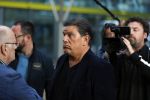 Antwerpen 21 sptember 2016
Frank Masmeijer arriveert bij de rechtbank van Antwerpen et een cameraploeg van SBS6 ivm opames van zijn real life soap. Ook zijn schoonvader is erbij