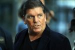 Antwerpen 21 sptember 2016
Frank Masmeijer arriveert bij de rechtbank van Antwerpen et een cameraploeg van SBS6 ivm opames van zijn real life soap. Ook zijn schoonvader is erbij