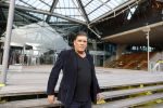 Antwerpen 21 sptember 2016
Frank Masmeijer arriveert bij de rechtbank van Antwerpen et een cameraploeg van SBS6 ivm opames van zijn real life soap. Ook zijn schoonvader is erbij