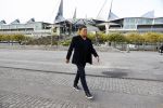 Antwerpen 21 sptember 2016
Frank Masmeijer arriveert bij de rechtbank van Antwerpen et een cameraploeg van SBS6 ivm opames van zijn real life soap. Ook zijn schoonvader is erbij